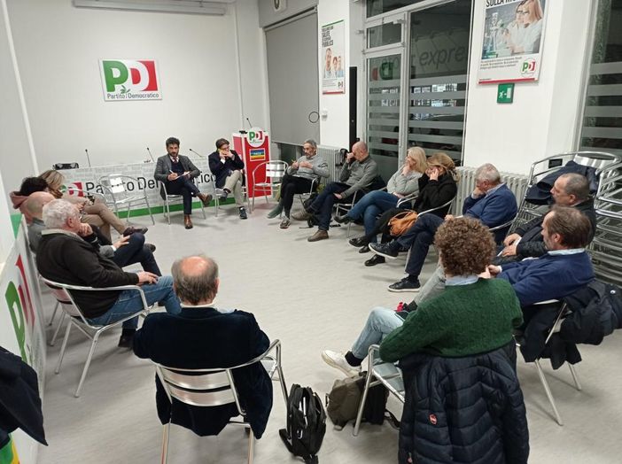 Regionali, in attesa dell'incontro col M5S il Pd ribadisce: "Porte aperte a tutti"