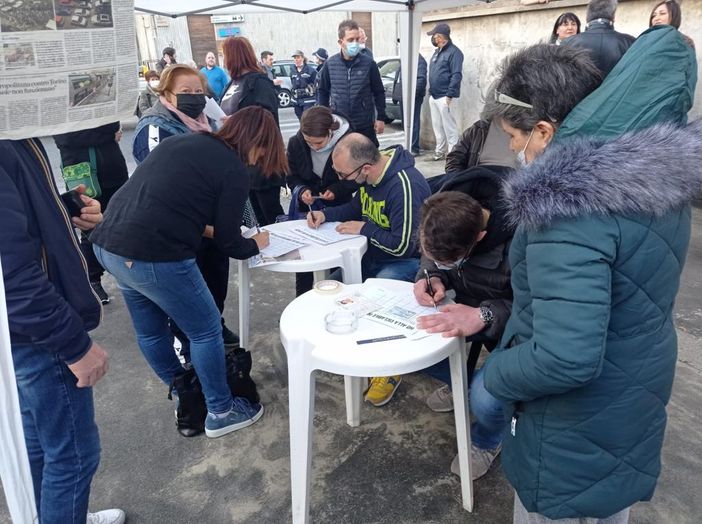 Circoscrizione 5, commercianti contro la nuova ciclabile di via Lanzo: &quot;Fermate il progetto&quot;