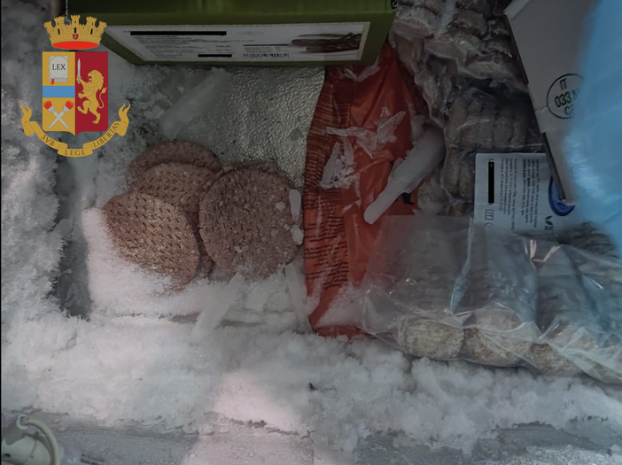 Carenze igienico sanitarie, chiuso un kebab della Crocetta