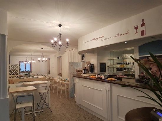 Pasqua e Pasquetta al ‘New Wellington’ di Paesana Pasqua e Pasquetta al ‘New Wellington’ di Paesana