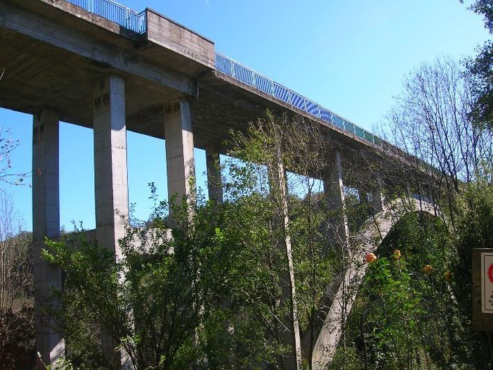 Prove di carico statiche e dinamiche sui ponti della Città metropolitana Prove di carico statiche e dinamiche sui ponti della Città metropolitana