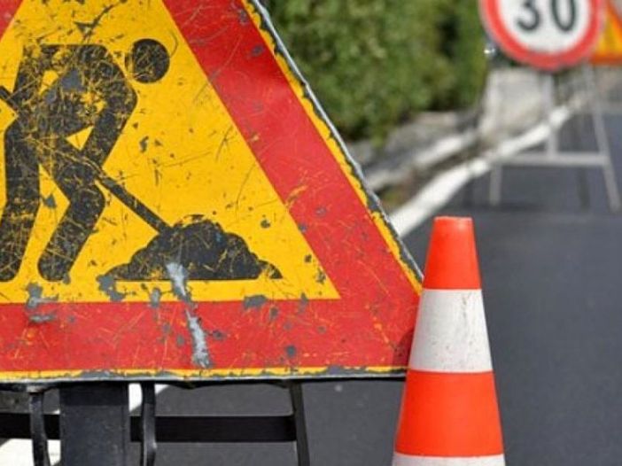 A giorni lavori in corso a Moncalieri per il cantiere Iren (foto d'archivio)