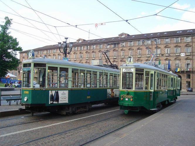 tram storici - foto di archivio tram storici - foto di archivio