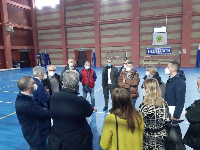 Covid-19. Il Centro vaccinale territoriale di Chivasso sarà spostato da Palazzo Einaudi al PalaLancia