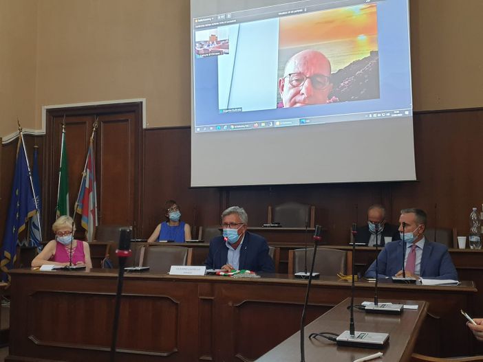 Un momento della conferenza stampa