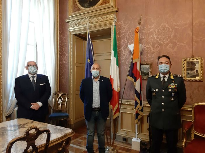 Il comandante provinciale della guardia di finanza in visita a Palazzo Lascaris Il comandante provinciale della guardia di finanza in visita a Palazzo Lascaris