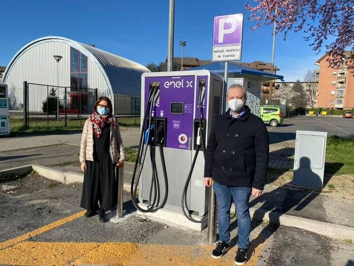 Settimo Torinese sempre più green: attivate tre nuove colonnine per la ricarica elettrica