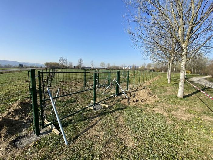 Una nuova area cani al parco Berlinguer di Settimo Torinese