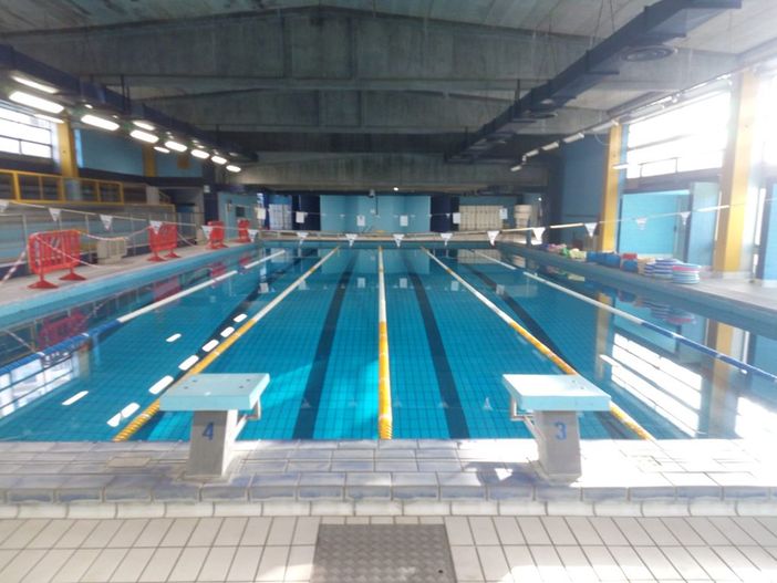 Lunedì riapre la piscina comunale di Ivrea Lunedì riapre la piscina comunale di Ivrea