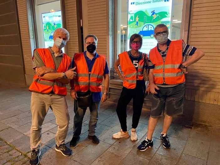 Weekend dei saldi: folla in strada a Chivasso per partecipare agli eventi Weekend dei saldi: folla in strada a Chivasso per partecipare agli eventi