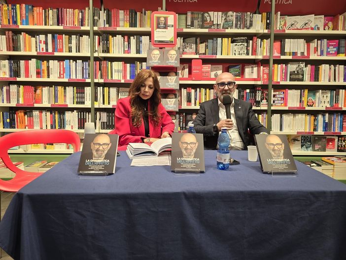 'La Grammatica dell’Affitto', il nuovo libro dell’imprenditore Andrea Napoli presentato a Roma 'La Grammatica dell’Affitto', il nuovo libro dell’imprenditore Andrea Napoli presentato a Roma