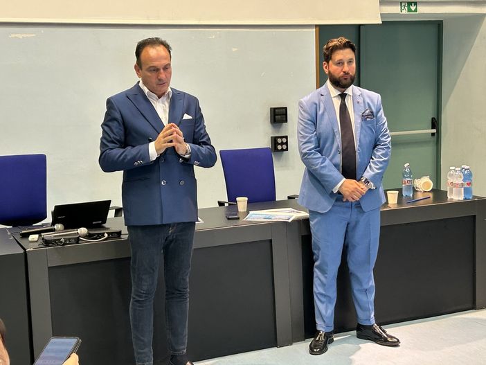 Il governatore Alberto Cirio e l'assessore Federico Riboldi Il governatore Alberto Cirio e l'assessore Federico Riboldi