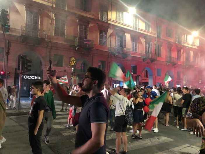 Italia campione d'Europa, festa a Pinerolo