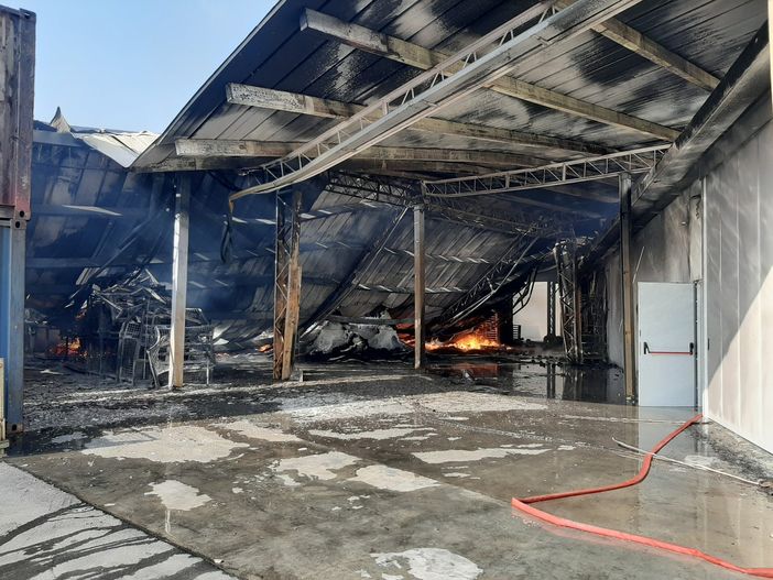L’incendio alla Speed a None L’incendio alla Speed a None