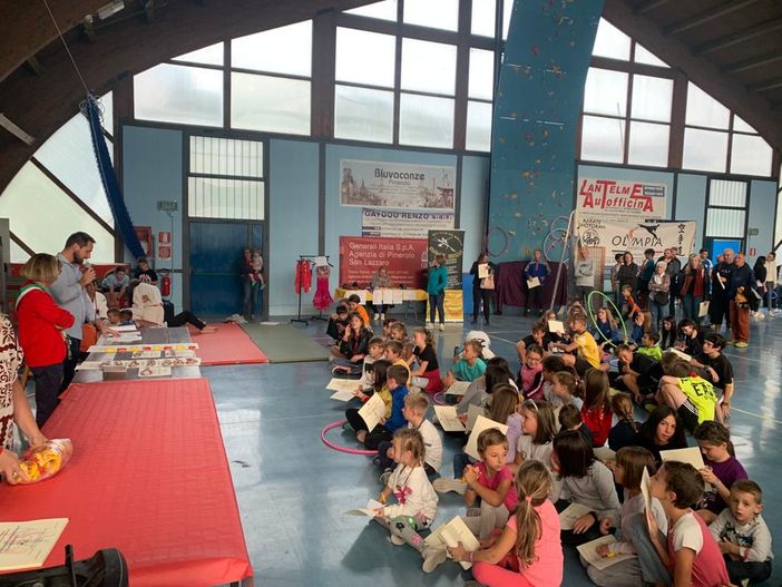 Pergamene, braccialetti e medaglie per gli atleti di Perosa Argentina Pergamene, braccialetti e medaglie per gli atleti di Perosa Argentina