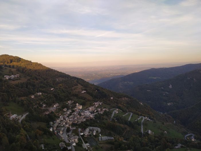 Veduta di Rorà (Foto di Alessandro Nibbio) Veduta di Rorà (Foto di Alessandro Nibbio)