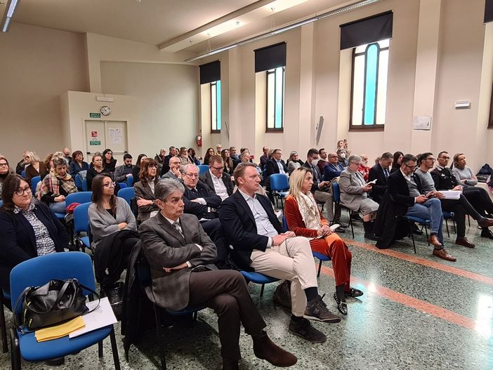 Chiorino: &quot;Una società che funziona garantisce a tutti la dignità del lavoro&quot;