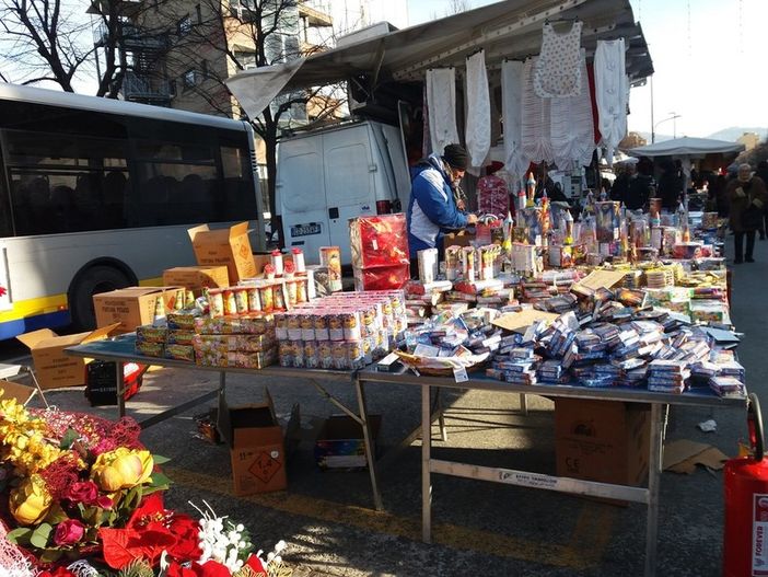 Mercati aperti al pomeriggio, anche Don Grioli e Pavese in lizza per la sperimentazione Mercati aperti al pomeriggio, anche Don Grioli e Pavese in lizza per la sperimentazione