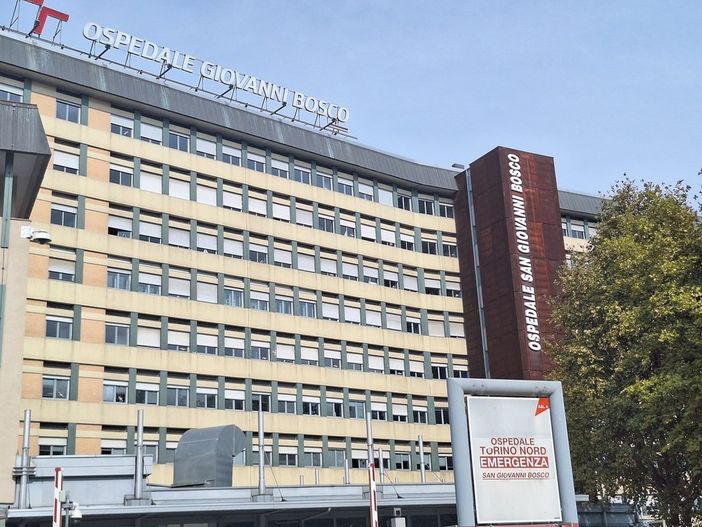 &quot;Siamo in attesa da troppe ore&quot;: infermieri del San Giovanni Bosco aggrediti e insultati