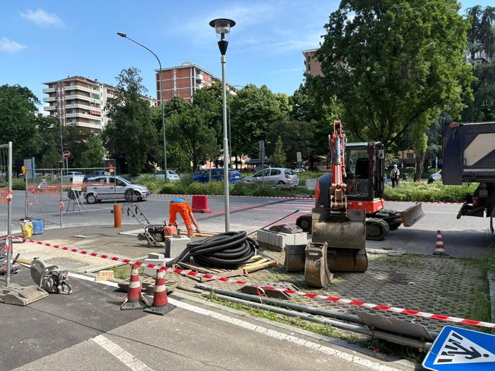 Sicurezza stradale, scatta l'intervento salva pedoni in corso Cosenza