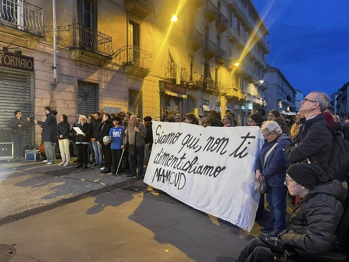 Barriera di Milano si ferma per Mamoud, veglia di preghiera contro la violenza