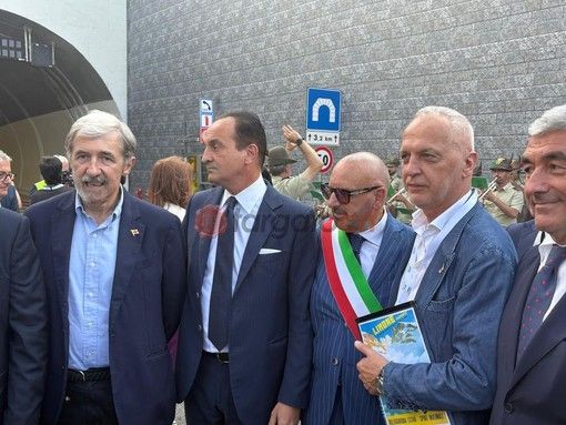 Il senatore cuneese alla cerimonia di apertura del tunnel