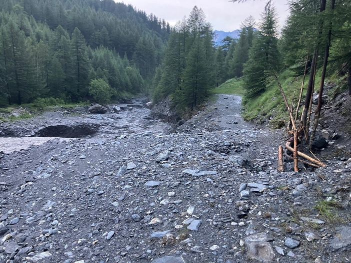 Il giorno dopo i corsi d'acqua di Bardonecchia sembrano sotto controllo (foto Soccorso Alpino)