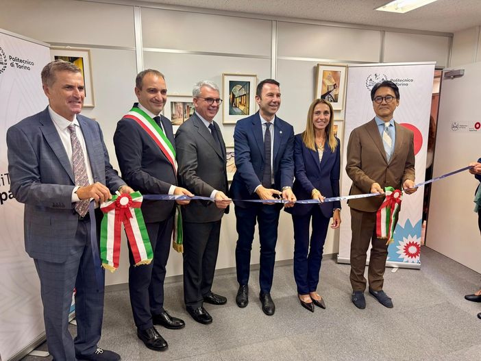 Il taglio del nastro della nuova sede del Polito Japan Hub