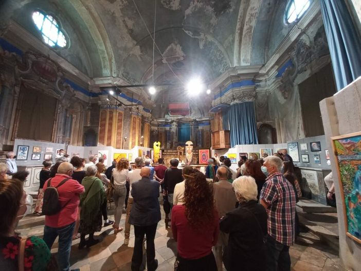 Ciriè, risate e magia con “La panchina del parco”: la nuova commedia di Ergasterion