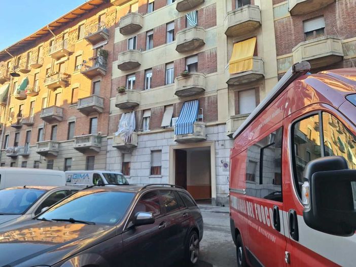 Incendio via Leinì, il racconto dei testimoni