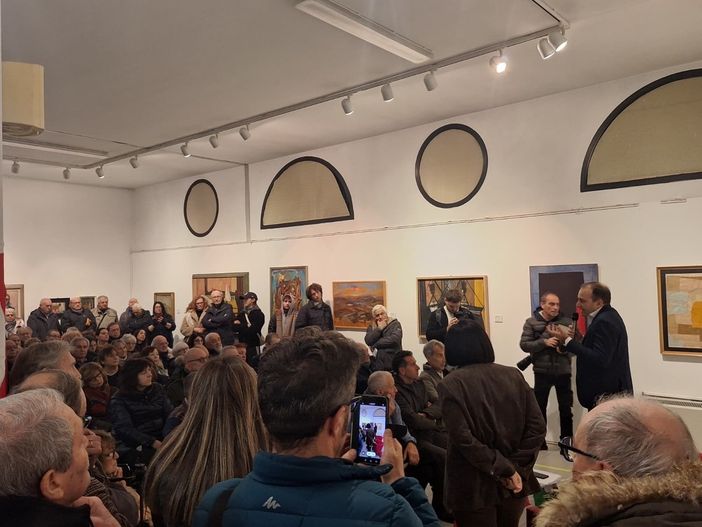 Un momento dell'incontro tra il sindaco e i residenti di Barriera Un momento dell'incontro tra il sindaco e i residenti di Barriera