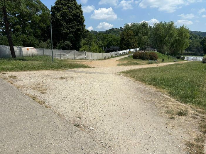 Manca un collegamento tra via Nizza e la passerella del parco di italia '61 Manca un collegamento tra via Nizza e la passerella del parco di italia '61