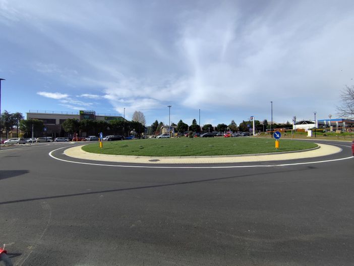 Inaugurata a Rivoli la nuova rotonda dell’area Bingo Inaugurata a Rivoli la nuova rotonda dell’area Bingo