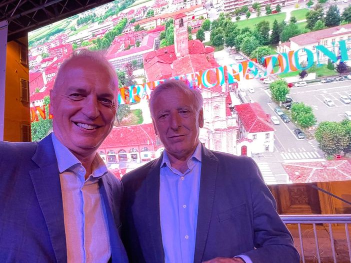 Bergesio, Lega: “ Il Peperone è l'esempio di economia agricola, identità enogastronomica, storia, cultura e tradizione della nostra terra”. Bergesio, Lega: “ Il Peperone è l'esempio di economia agricola, identità enogastronomica, storia, cultura e tradizione della nostra terra”.