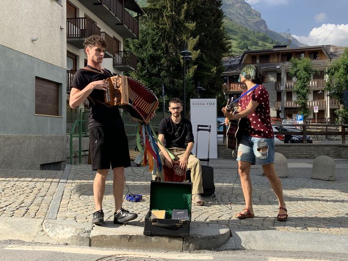Bardonecchia, gli eventi della Pro Loco: Caffè sospeso, Walk&amp;fun e conferenza