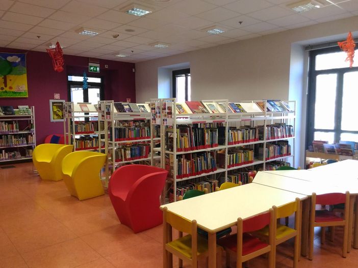 Aurora, 1000 nuovi volumi per la Biblioteca Calvino Aurora, 1000 nuovi volumi per la Biblioteca Calvino