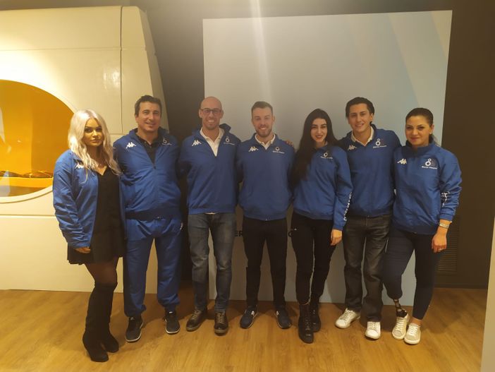 Bionic People, riscoprire l'amore per la vita grazie agli altri Bionic People, riscoprire l'amore per la vita grazie agli altri