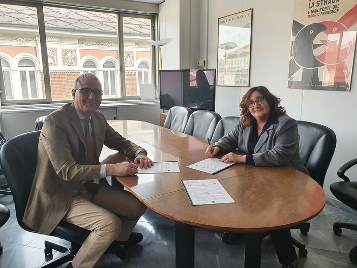 La firma del protocollo La firma del protocollo