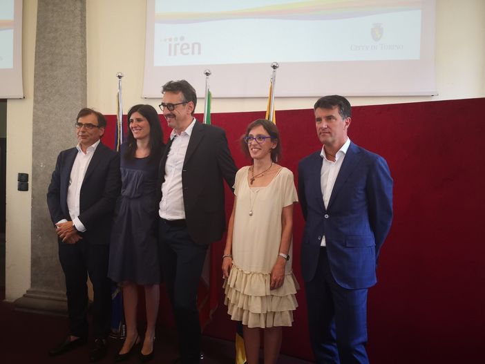 A Torino nuovi lampioni e semafori a led: risparmiati 2 milioni di euro l'anno