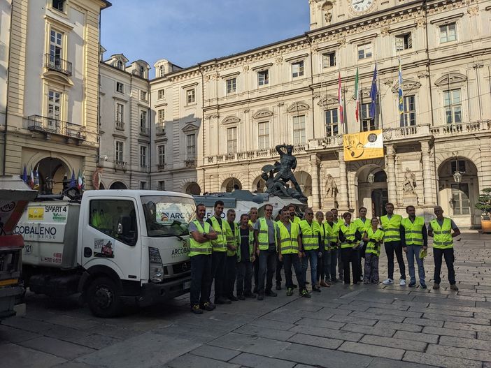 Consiglieri comunali e mezzi Cartesio