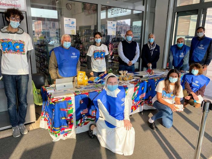 Sermig e Cottolengo, raccolti 3.550 kg di alimenti a lunga conservazione e prodotti per l'infanzia Sermig e Cottolengo, raccolti 3.550 kg di alimenti a lunga conservazione e prodotti per l'infanzia