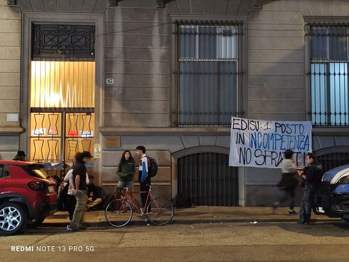 Canalis, Paonessa e Valle (Pd) attaccano: "Le Universiadi sfrattano gli studenti" Canalis, Paonessa e Valle (Pd) attaccano: "Le Universiadi sfrattano gli studenti"