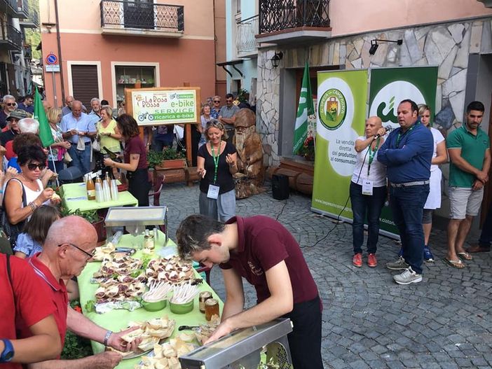 CIA Agricoltori Italiani a Fenestrelle: "E' questo il paese che vogliamo" CIA Agricoltori Italiani a Fenestrelle: "E' questo il paese che vogliamo"