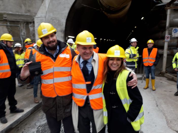 I commenti della politica alla consegna dell'analisi costi-benefici sulla Torino-Lione I commenti della politica alla consegna dell'analisi costi-benefici sulla Torino-Lione