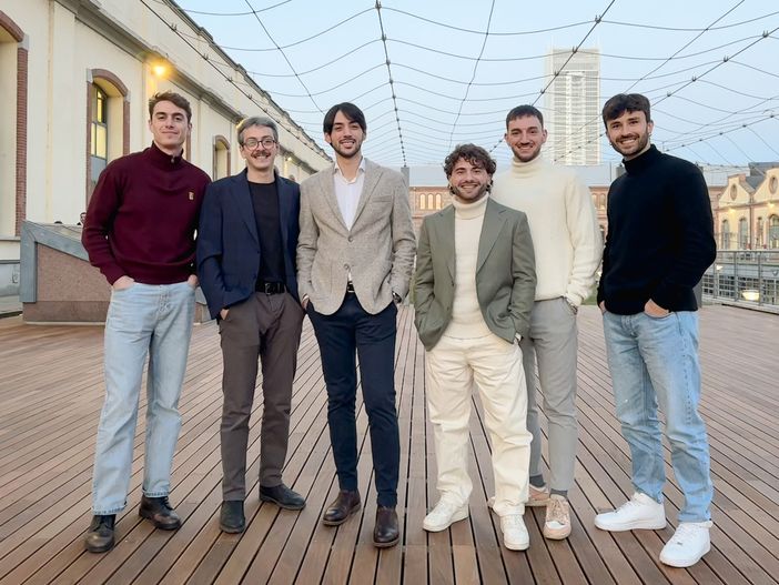 gruppo di ragazzi insieme gruppo di ragazzi insieme