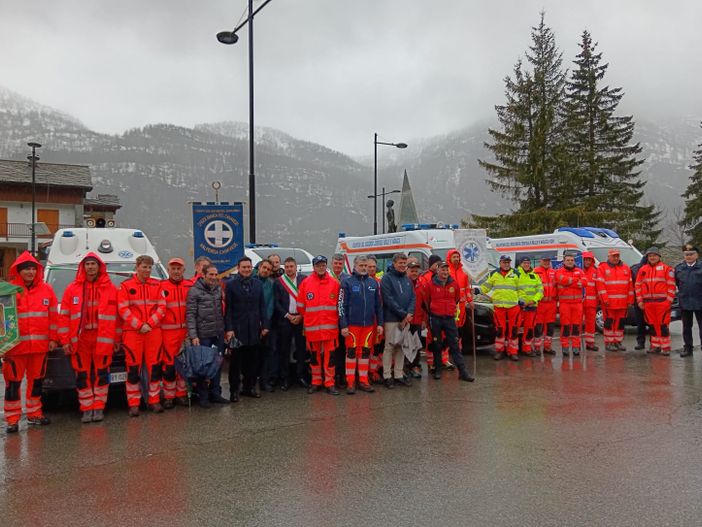 Nuovi automezzi per i volontari del Soccorso di Ceresole Reale e Noasca Nuovi automezzi per i volontari del Soccorso di Ceresole Reale e Noasca