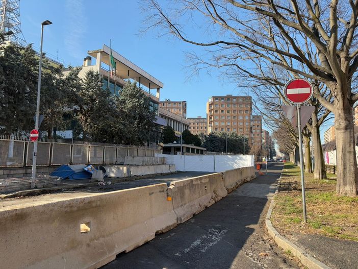 Disagi tra Filadelfia e Lingotto per la chiusura del controviale di corso Giambone Disagi tra Filadelfia e Lingotto per la chiusura del controviale di corso Giambone