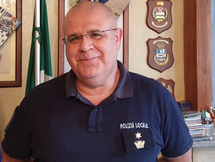 Luca Gianmaria Solinas è il nuovo comandante della Polizia municipale di Volpiano Luca Gianmaria Solinas è il nuovo comandante della Polizia municipale di Volpiano