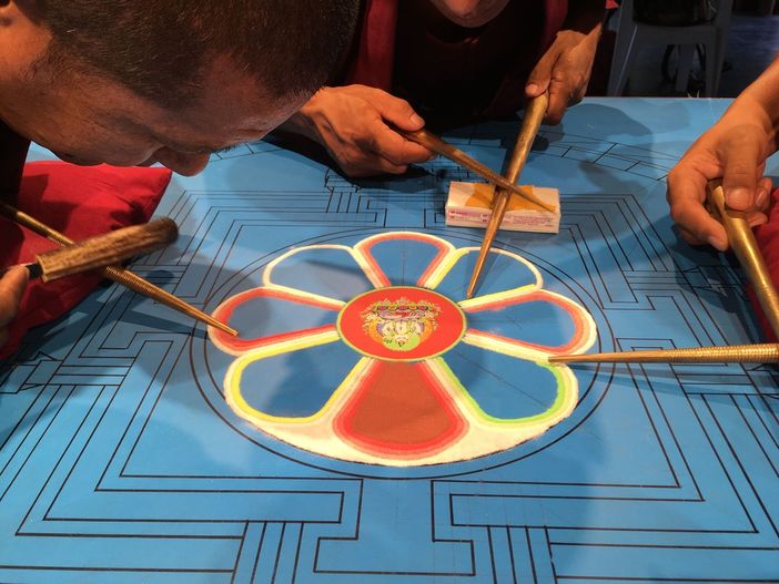 A Ospedaletti dal 28 al 31 agosto, presso la Sala Piccola del Comune si potranno ammirare i meravigliosi mandala di sabbia realizzati dai monaci tibetani