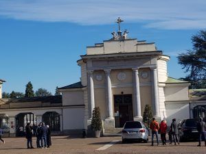 A Torino linee bus potenziate per i cimiteri in occasione di Ognissanti